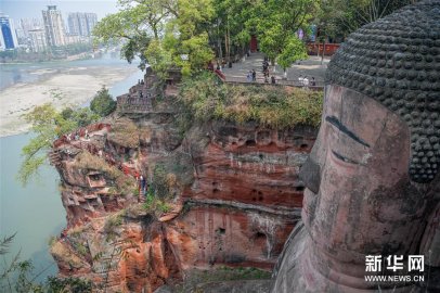 世界文化与自然遗产峨眉山——乐山大佛景区恢复开放