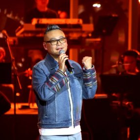 <b>刷爆青岛人朋友圈的原创演唱会，你来了吗？</b>