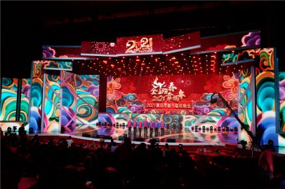 金牛踏春幸福年！2021青岛春晚成功录制，殷秀梅倾力献唱