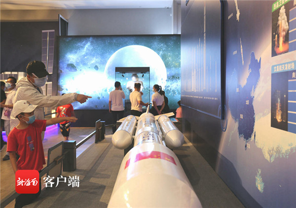 中国航天科技成果展在海南省博开展 为期一个月