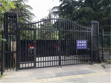 景区、公园不畅达 人为设置“篱笆”非亲民之举