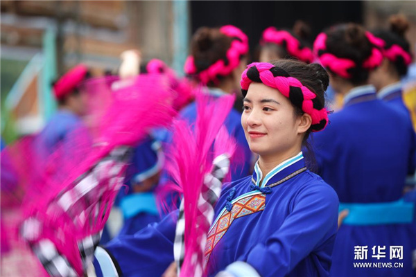 贵州天柱举行“四十八寨歌节”
