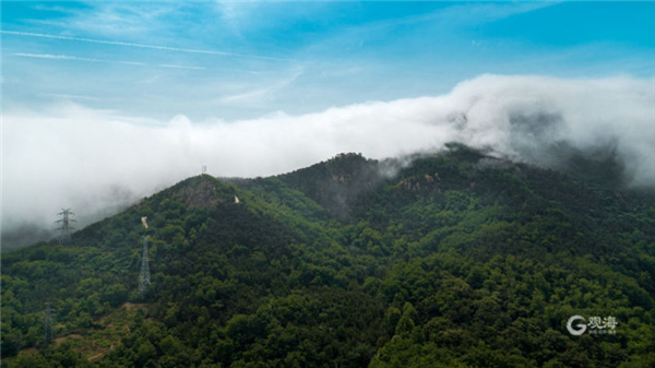 浮山“盖帽”，端午假日壮观景色再临青岛