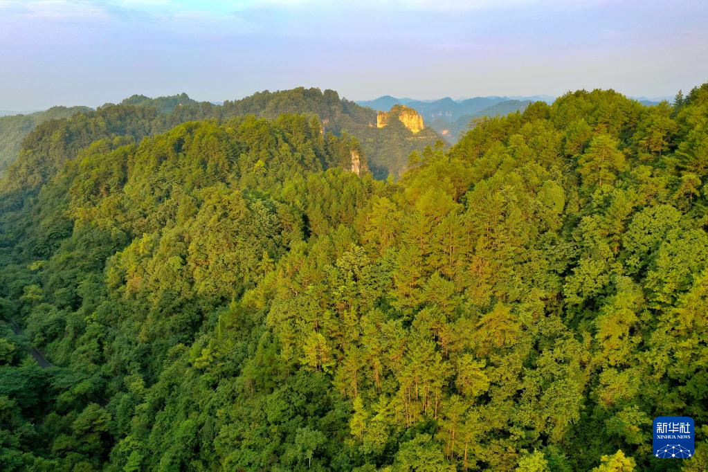 探访世界自然遗产地：施秉云台山