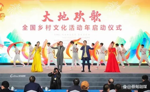“五一”全国共组织文化活动47554场 1.66亿人次参与