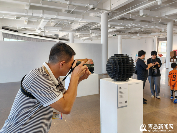 推动三国深化国际交流合作 ＂中日韩雕塑邀请展＂在青岛市雕塑馆启幕