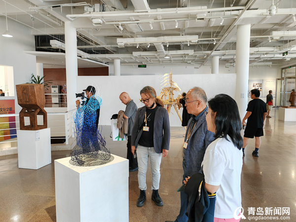 推动三国深化国际交流合作 ＂中日韩雕塑邀请展＂在青岛市雕塑馆启幕