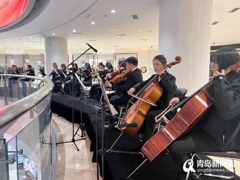 舞彩缤纷绚丽冬日岛城 市南区秋冬文化惠民精品文艺演出添彩时尚城市生活