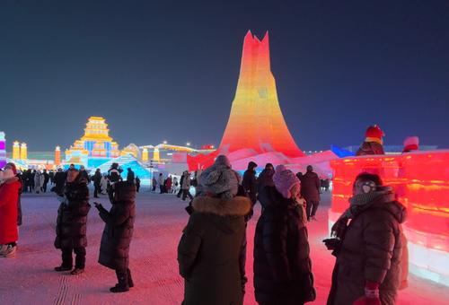 元旦假期龙江冰雪游“热力十足”