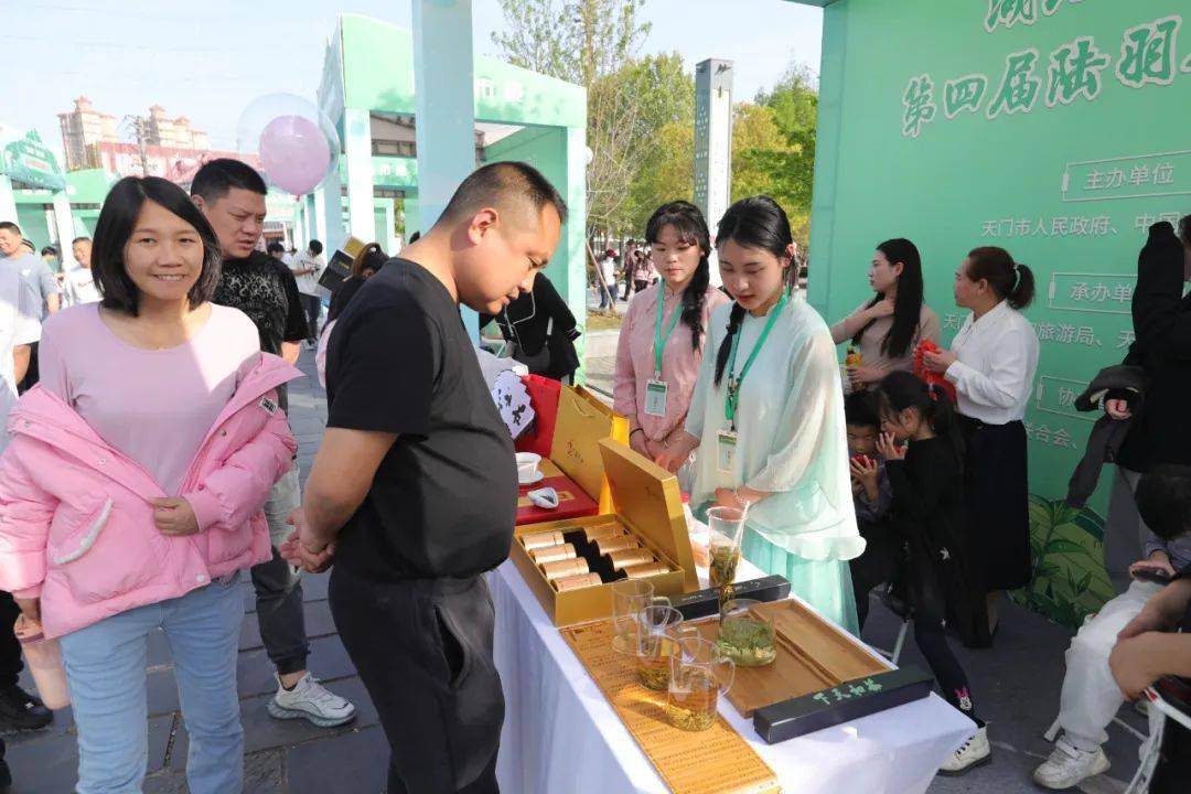 这里的文化消费热辣滚烫