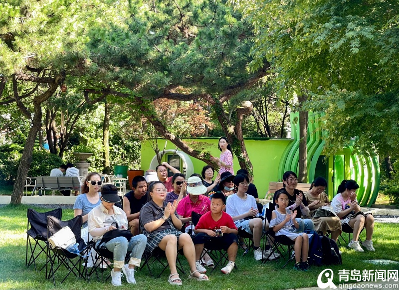 在青岛街头聆听音乐之美 “城市音乐角”赋能城市文旅特色