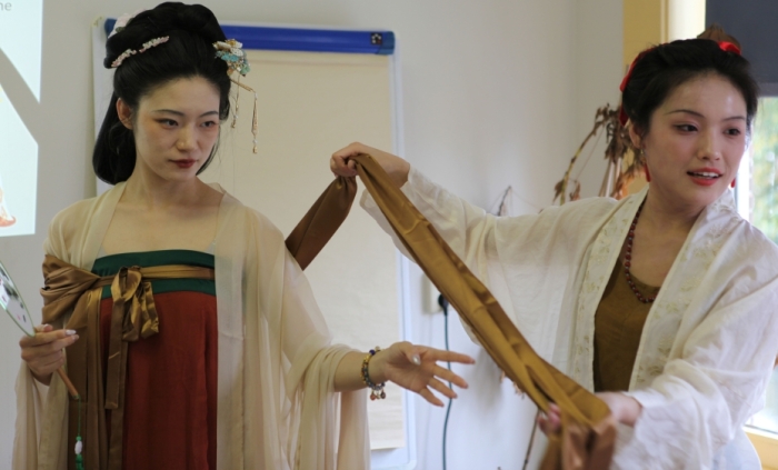 撬动千亿级“新汉服”产业，本土设计如何赋能？