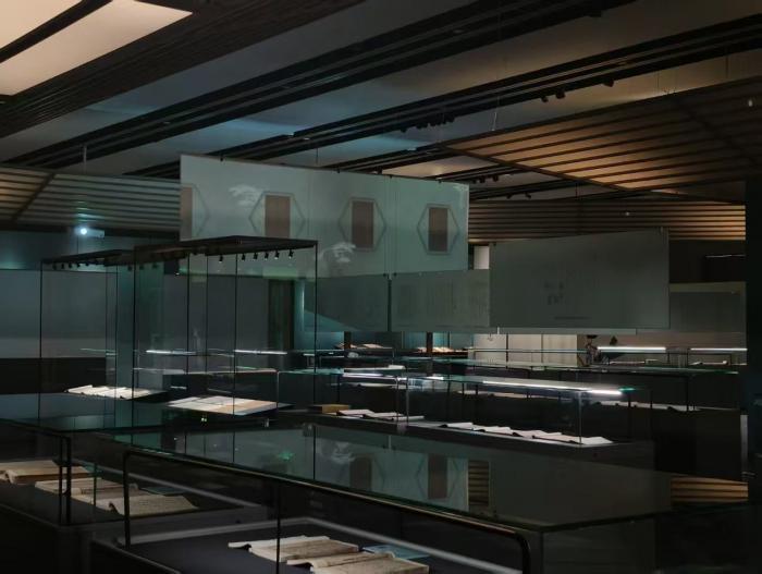 上海图书馆举办苏州潘氏典籍文献展 解析江南文脉传承