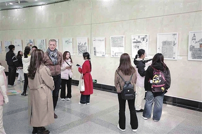 39幅跨媒介作品亮相青岛 用艺术记录城市记忆