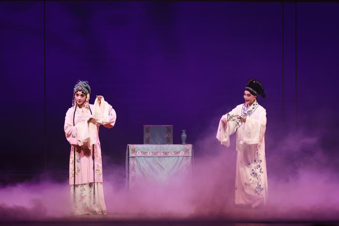 为什么浙版昆曲《牡丹亭》吸引年轻人？