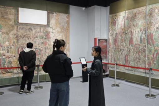 河北壁画赴津“探亲” 京津冀共话文化产业协同发展