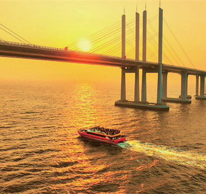 一年“10万+”航次，重塑青岛海上游新航图