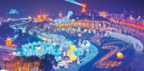 光影织就文化纽带，自贡灯会点亮文旅新图景