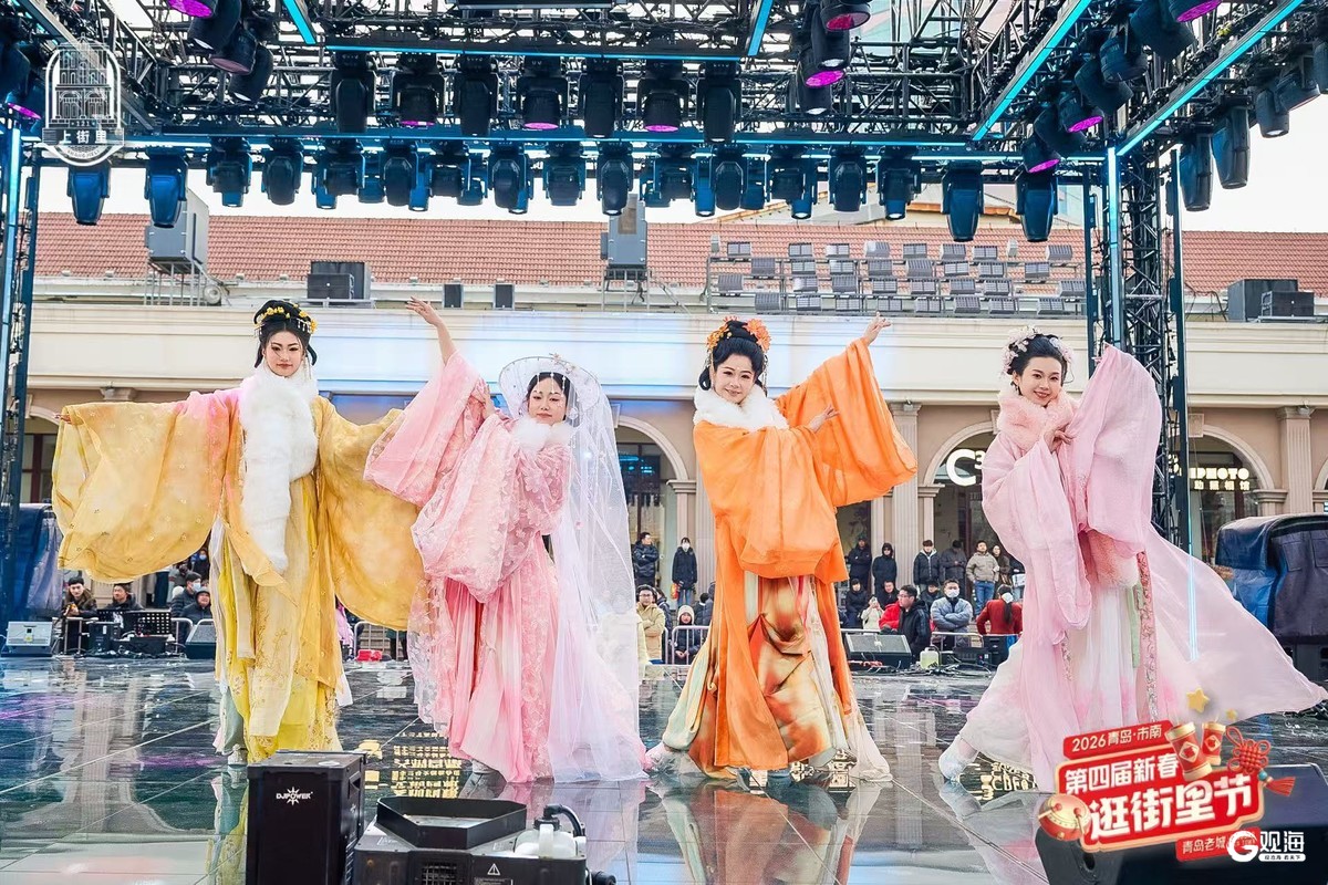 青岛老城区300万客流,何以沉淀为城市新民俗?