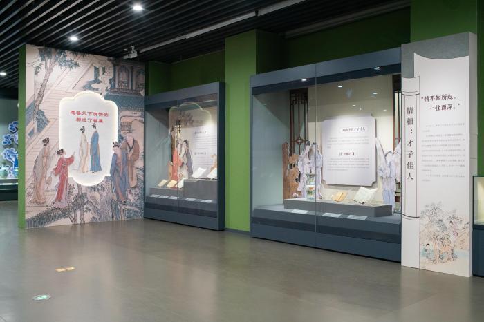 广西博物馆推新展呈现古籍与瓷器上的文学人物图像
